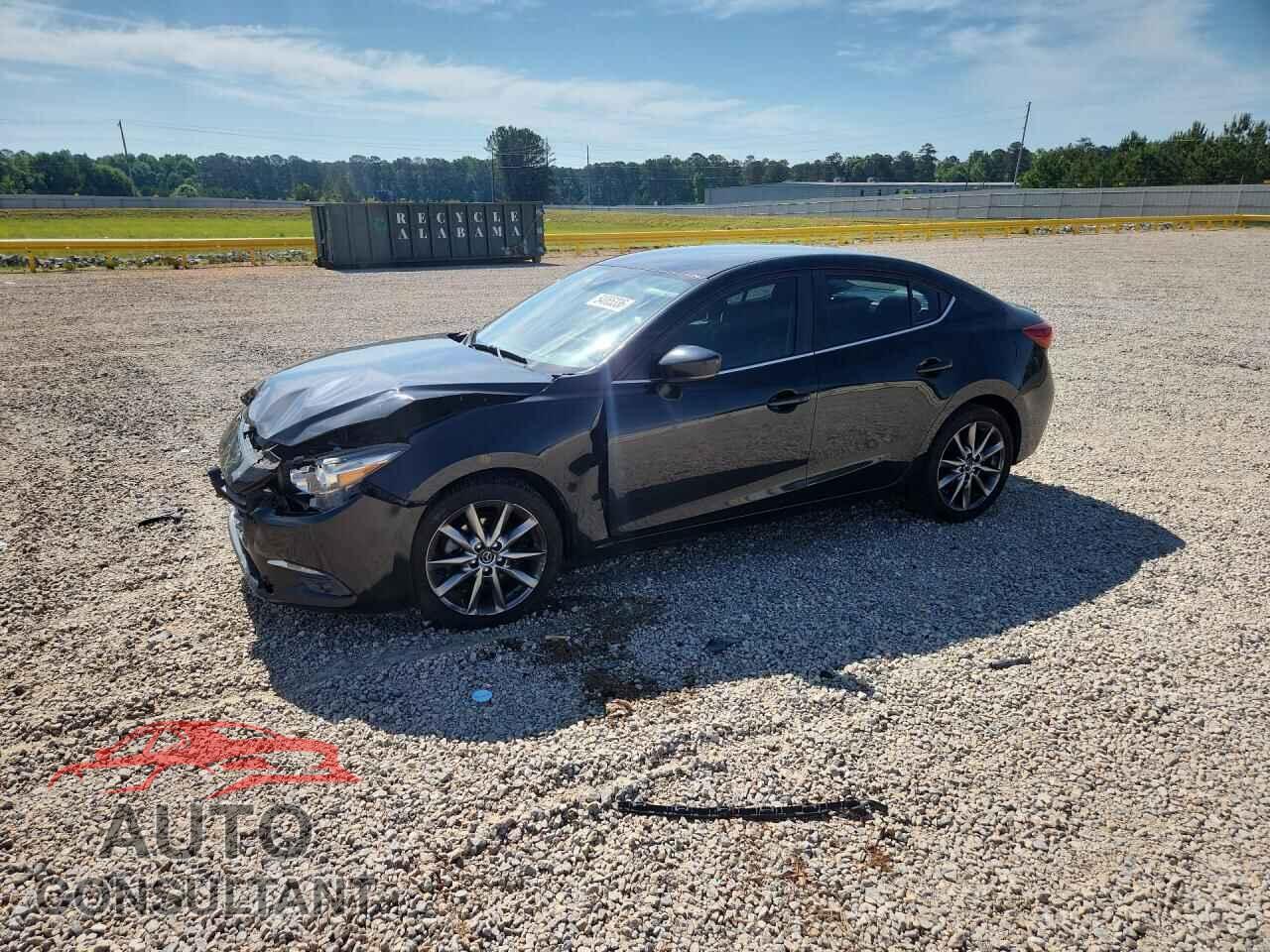 MAZDA 3 2018 - 3MZBN1V39JM166399