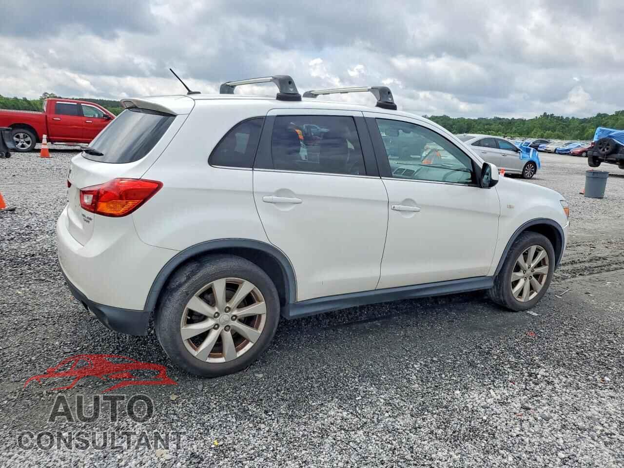 MITSUBISHI OUTLANDER 2014 - 4A4AR4AU1EE004113