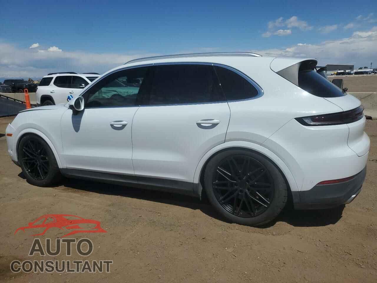 PORSCHE CAYENNE 2024 - WP1AA2AY6RDA00199