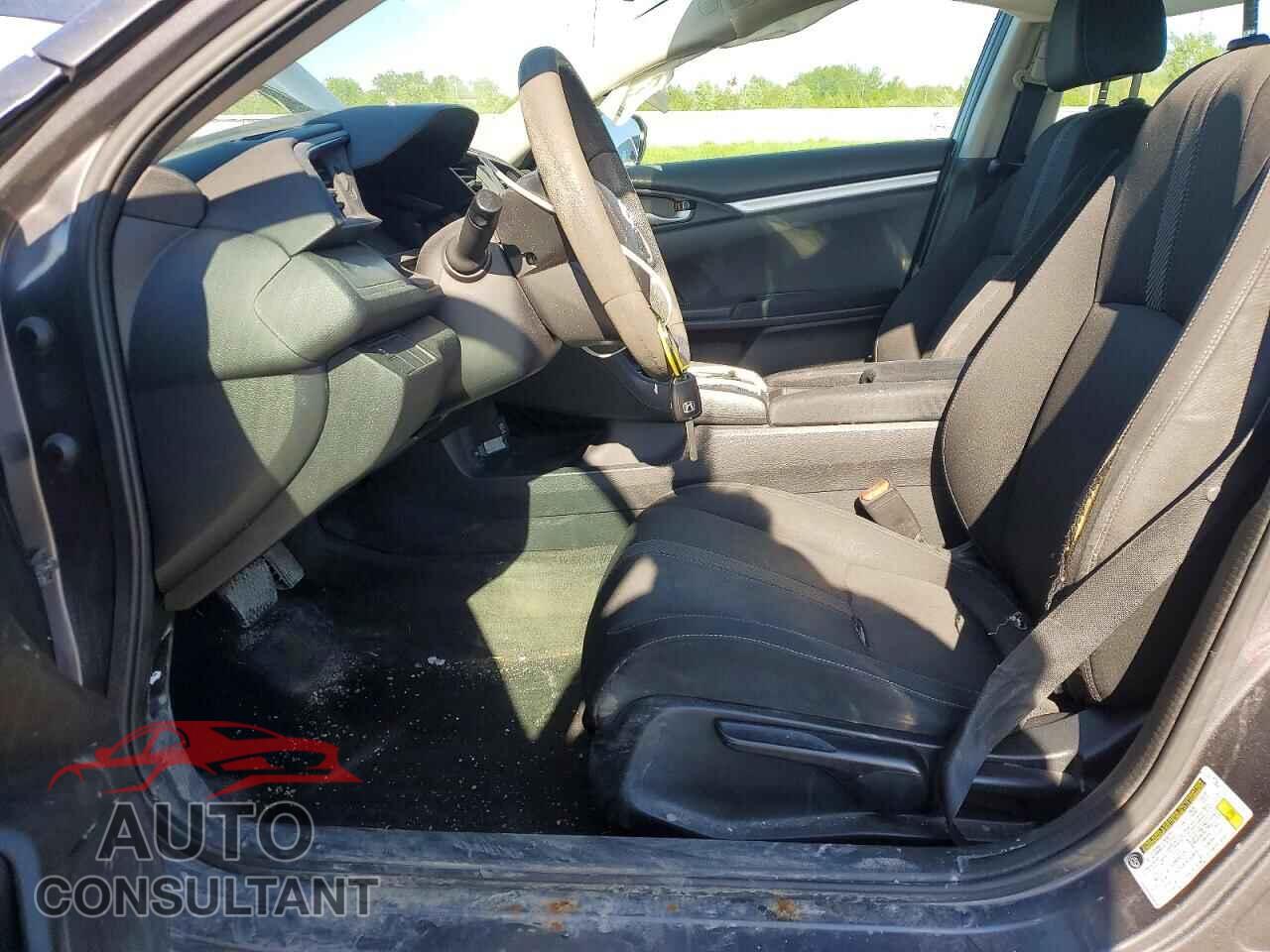 HONDA CIVIC 2017 - 2HGFC2F56HH011108