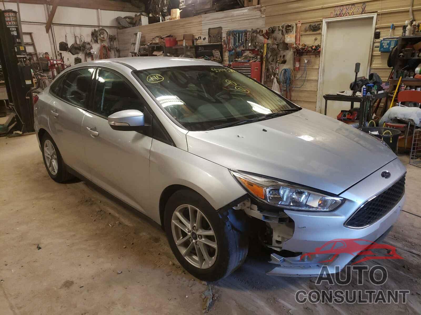 FORD FOCUS 2017 - 1FADP3F20HL293566