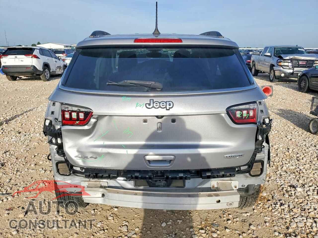 JEEP COMPASS 2019 - 3C4NJDBB9KT672203