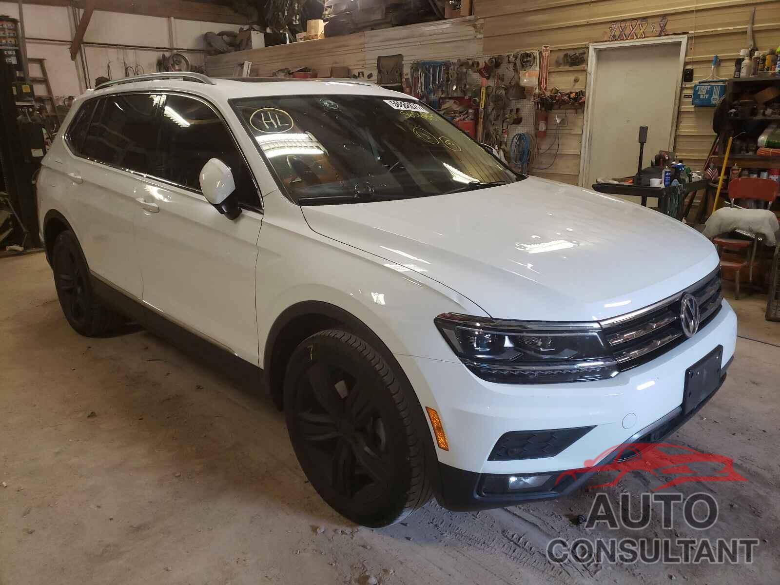 VOLKSWAGEN TIGUAN 2018 - 3VV4B7AX7JM002537