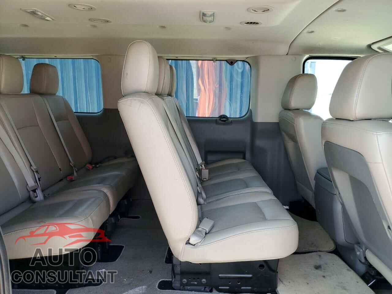 NISSAN NV 2017 - 5BZAF0AA9HN853473