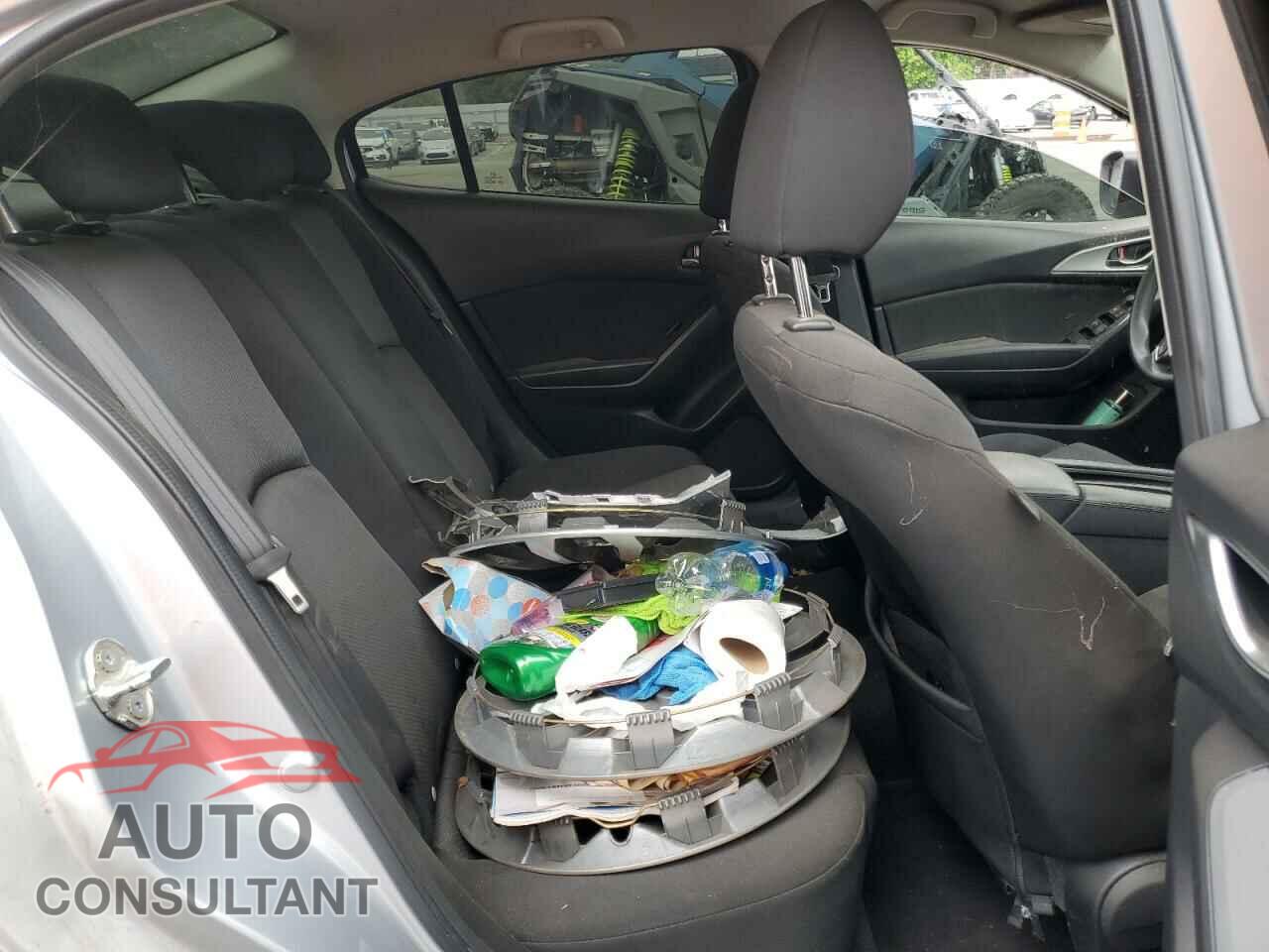 MAZDA 3 2017 - 3MZBN1U71HM117972