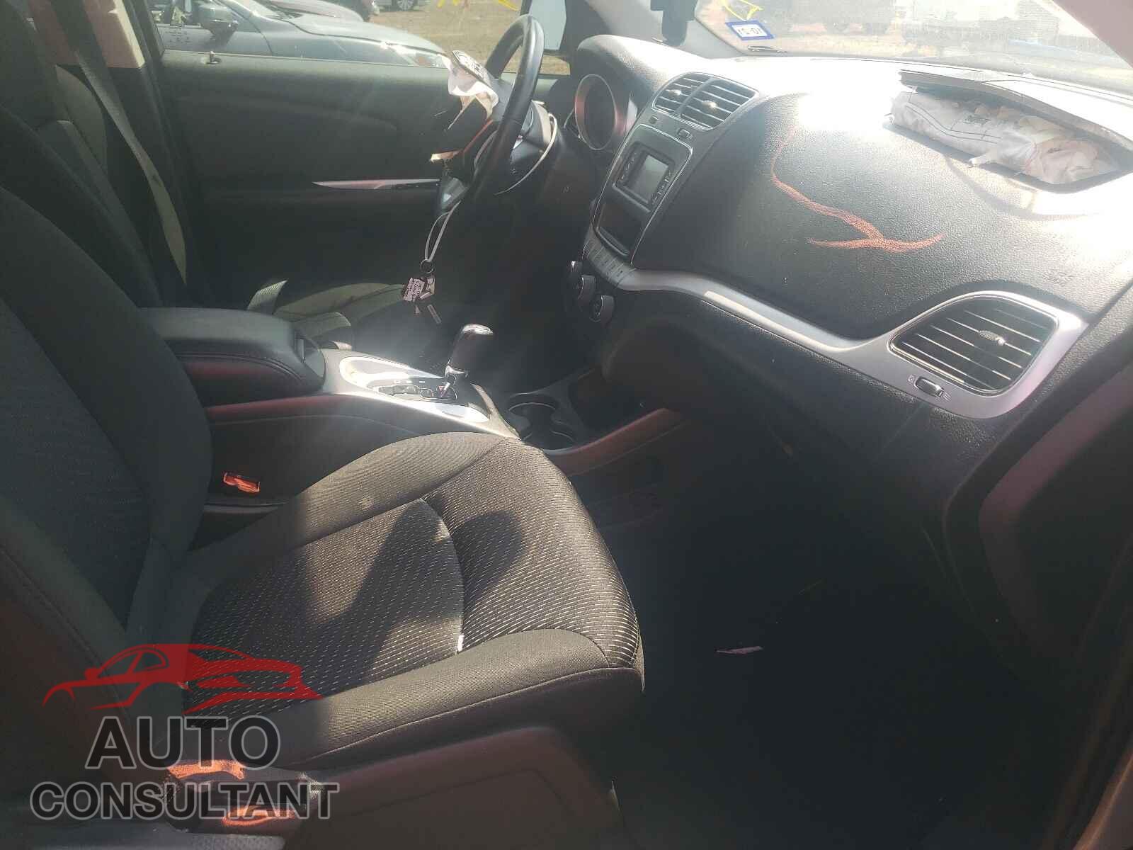 DODGE JOURNEY 2019 - 3C4PDCBB9KT835331