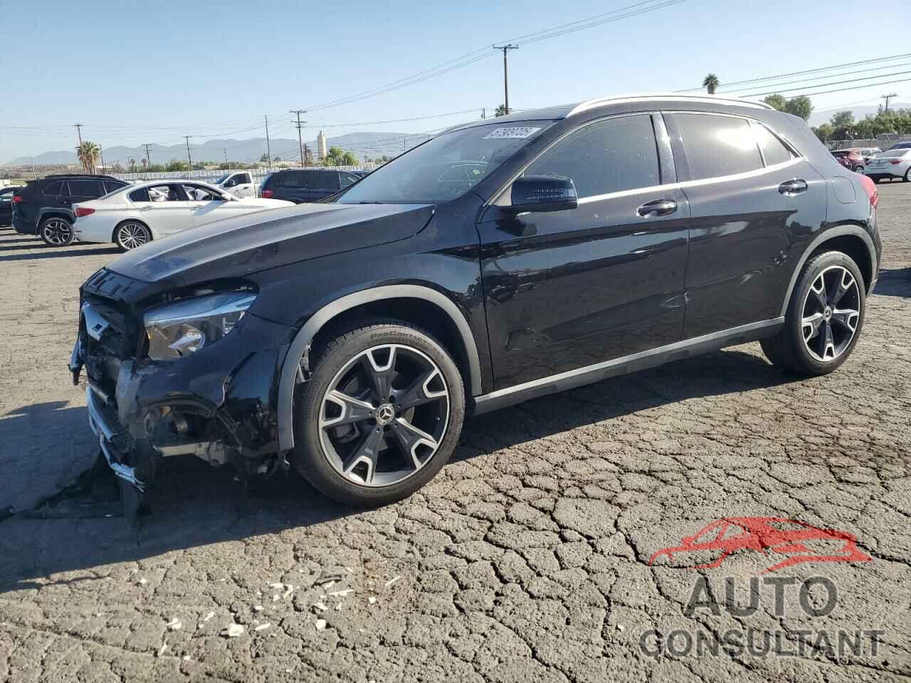 MERCEDES-BENZ GLA-CLASS 2019 - WDCTG4EBXKJ596736