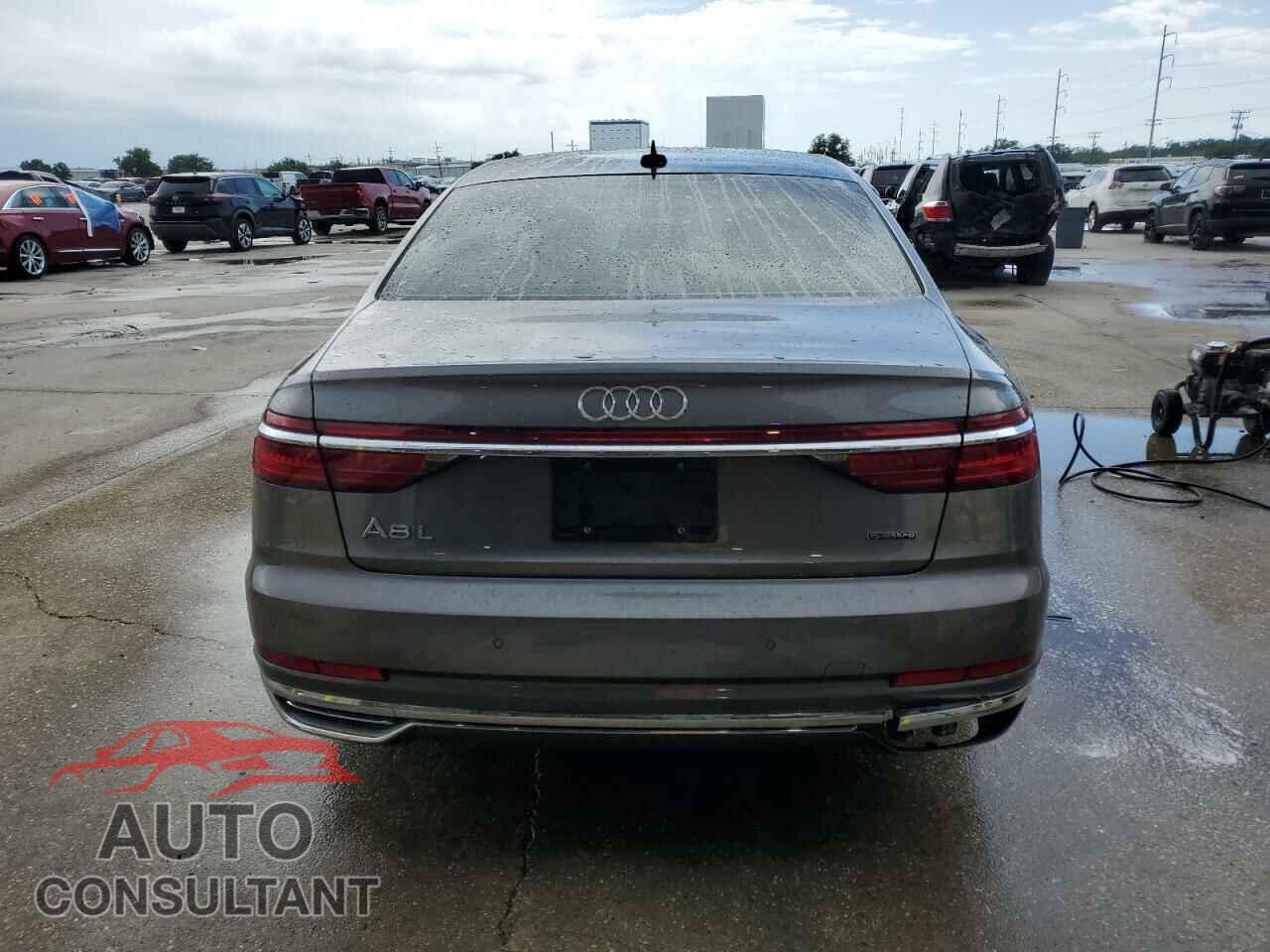 AUDI A8 2019 - WAU8DAF87KN018945