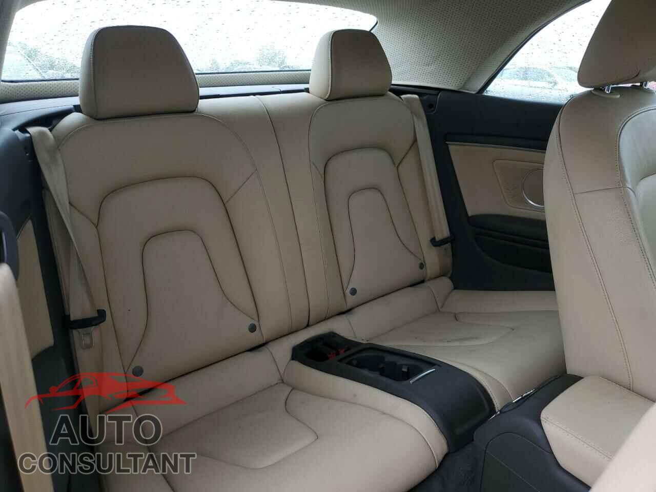 AUDI A5 2013 - WAULFAFH4DN015461