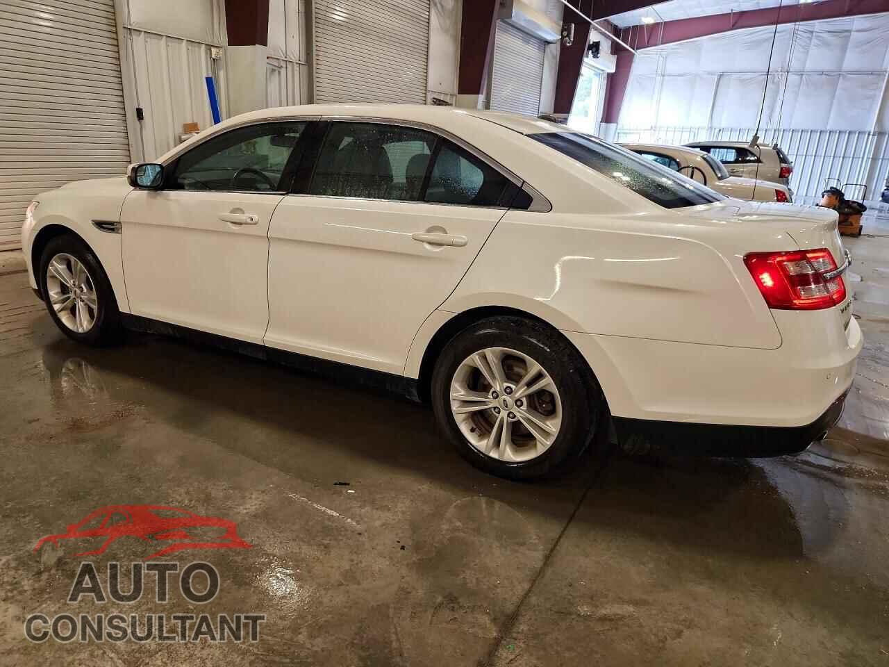 FORD TAURUS 2013 - 1FAHP2E87DG221350
