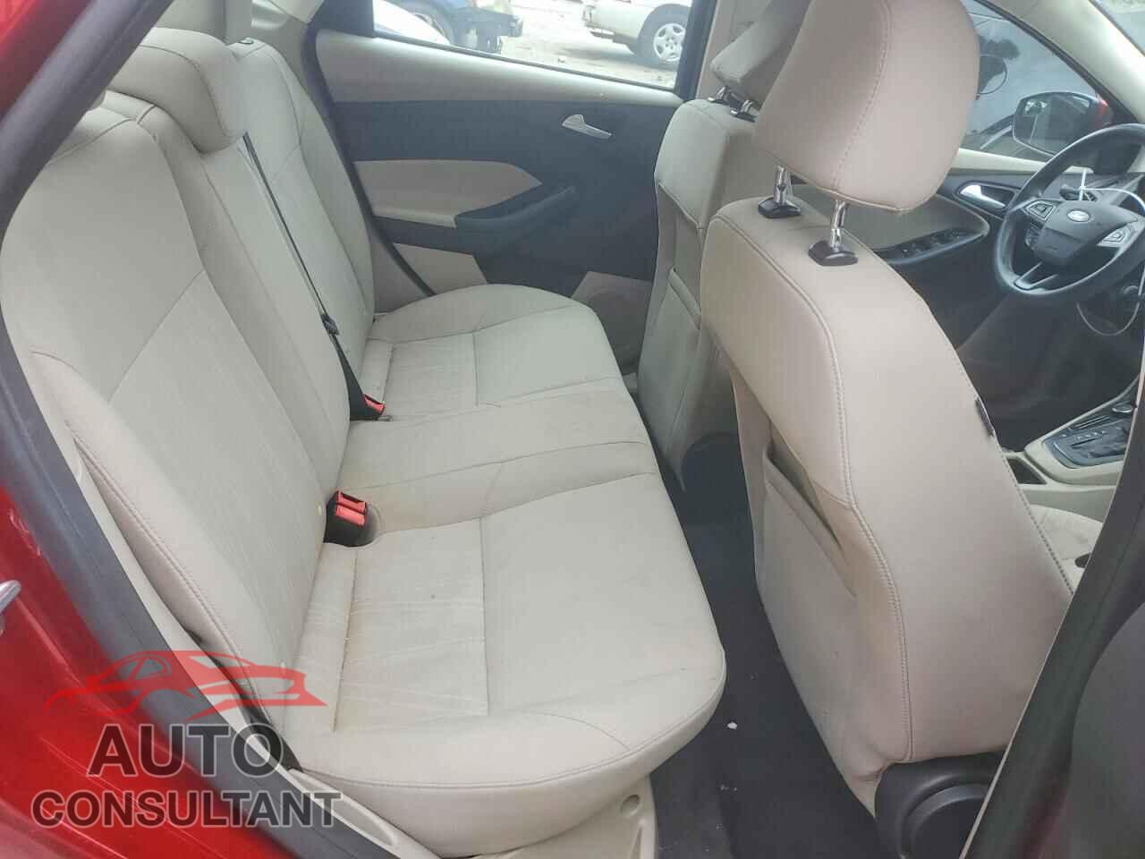 FORD FOCUS 2017 - 1FADP3F29HL221135
