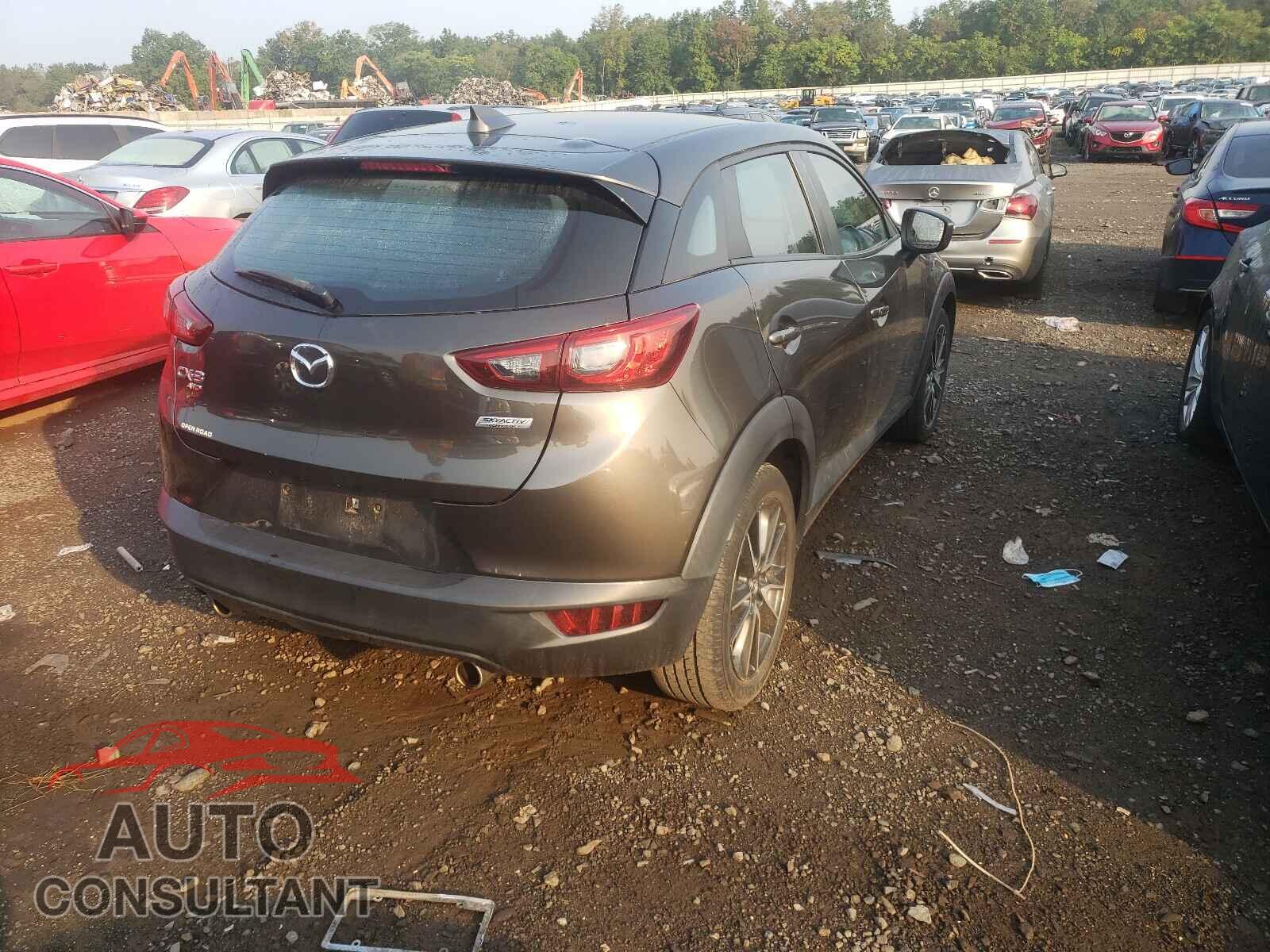 MAZDA CX-3 2017 - JM1DKFC74H0165231