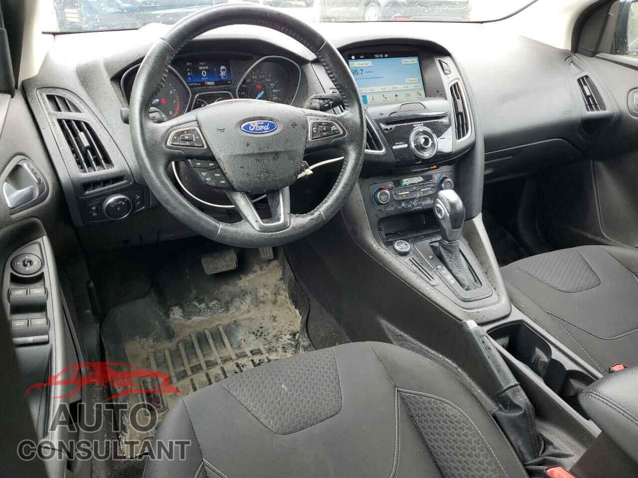 FORD FOCUS 2016 - 1FADP3F27GL209788