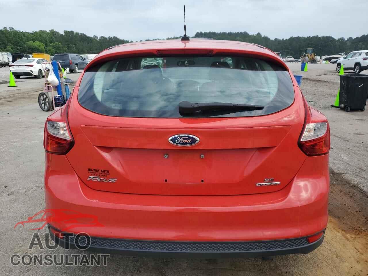 FORD FOCUS 2014 - 1FADP3K26EL139722