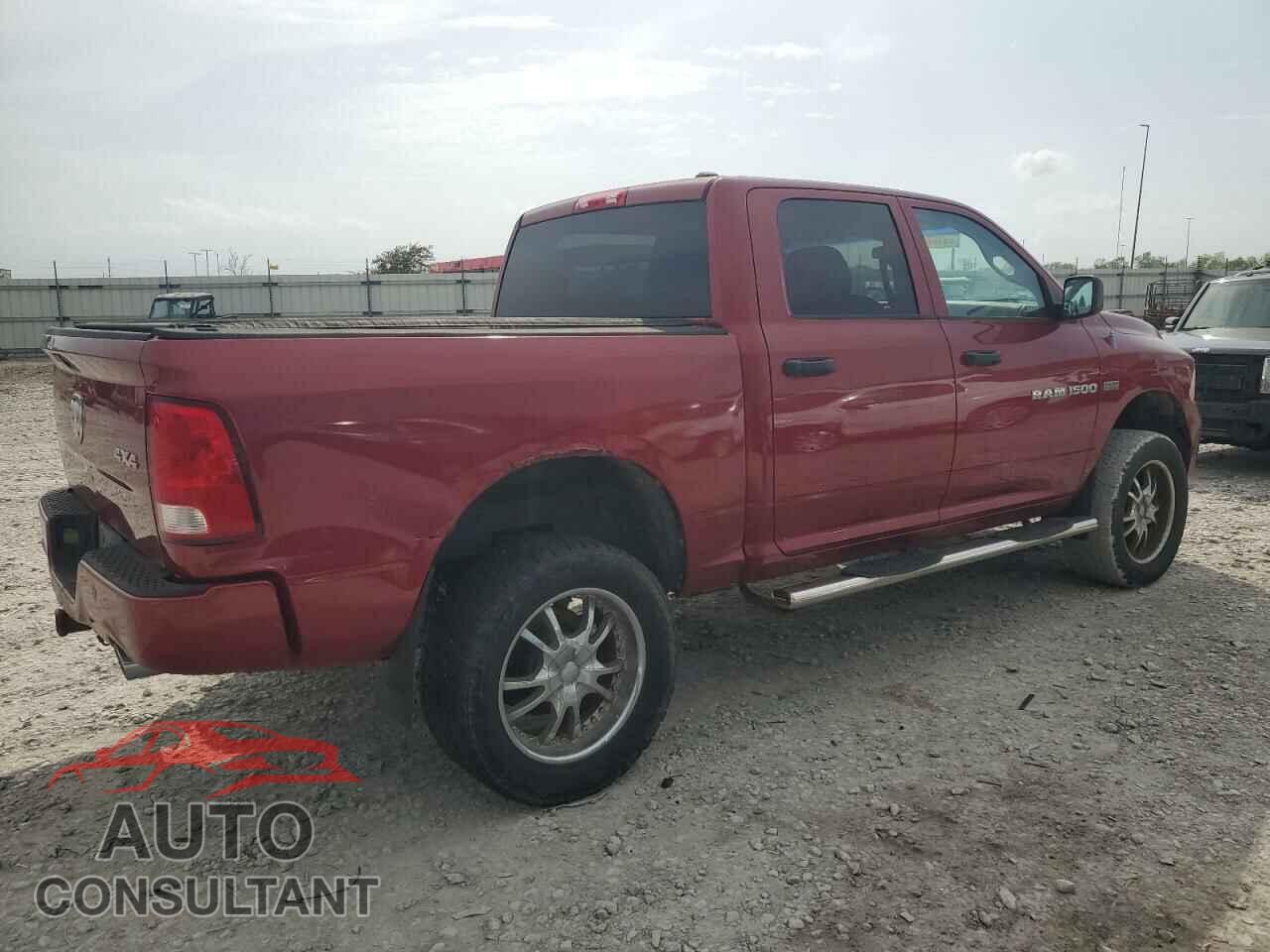 DODGE RAM 1500 2012 - 1C6RD7KT9CS196421