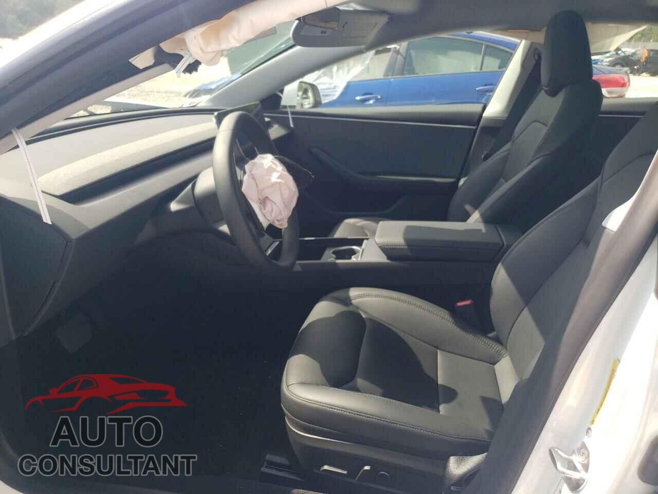 TESLA MODEL 3 2025 - 5YJ3E1EA3SF889774