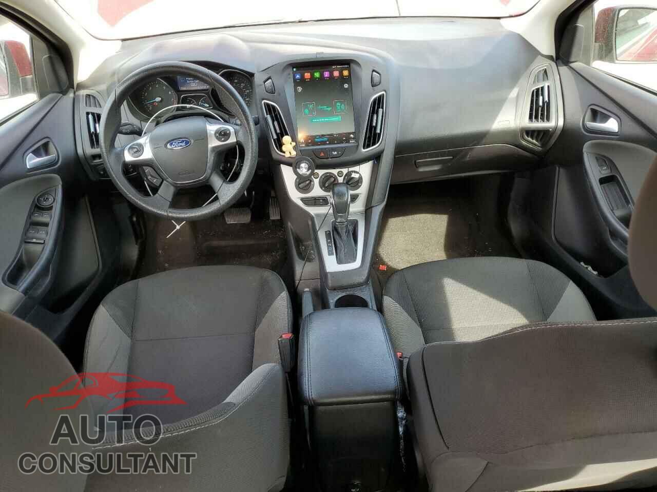 FORD FOCUS 2014 - 1FADP3F22EL371776
