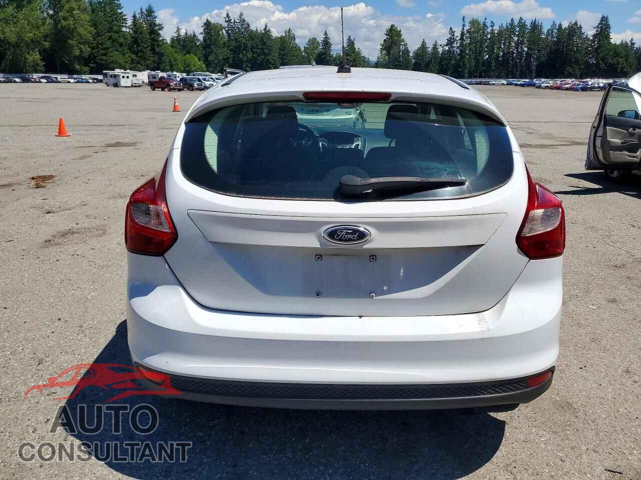 FORD FOCUS 2012 - 1FAHP3K22CL206802