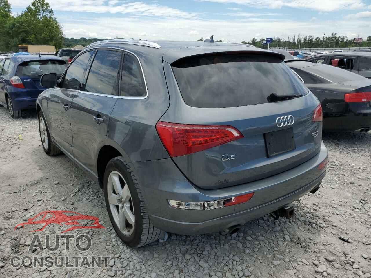 AUDI Q5 2012 - WA1LFAFP1CA115012