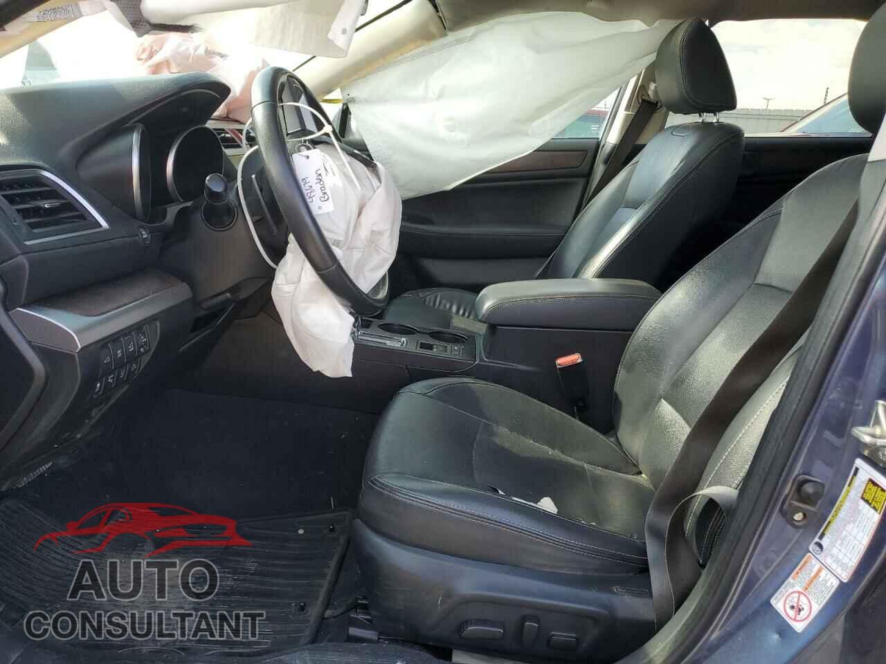 SUBARU OUTBACK 2017 - 4S4BSENC1H3212818