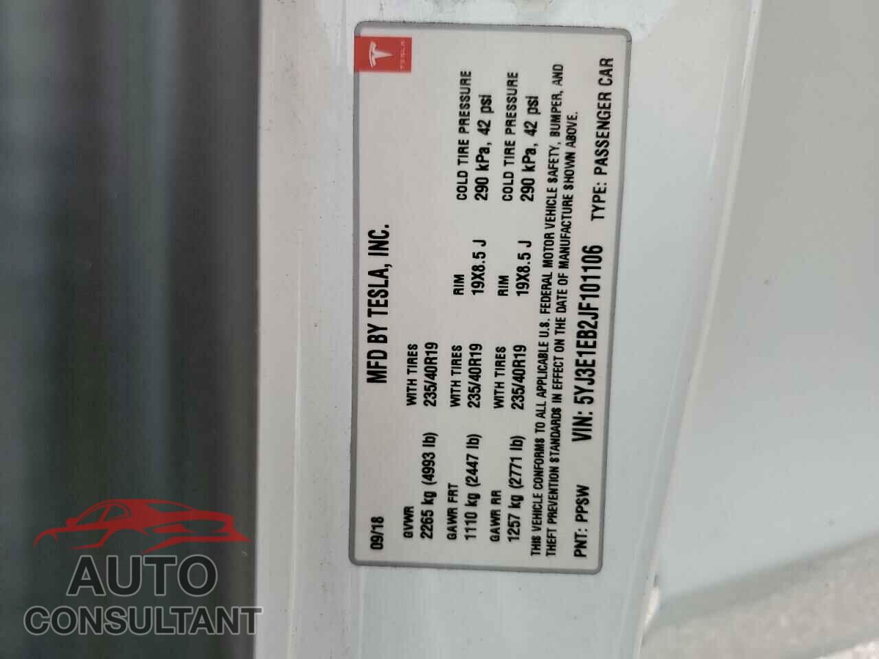 TESLA MODEL 3 2018 - 5YJ3E1EB2JF101106
