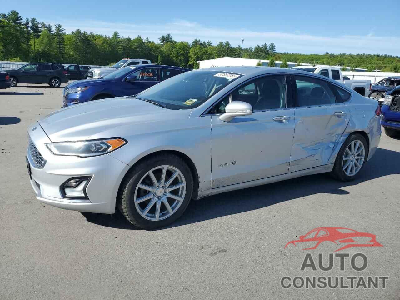 FORD FUSION 2019 - 3FA6P0RU1KR260816
