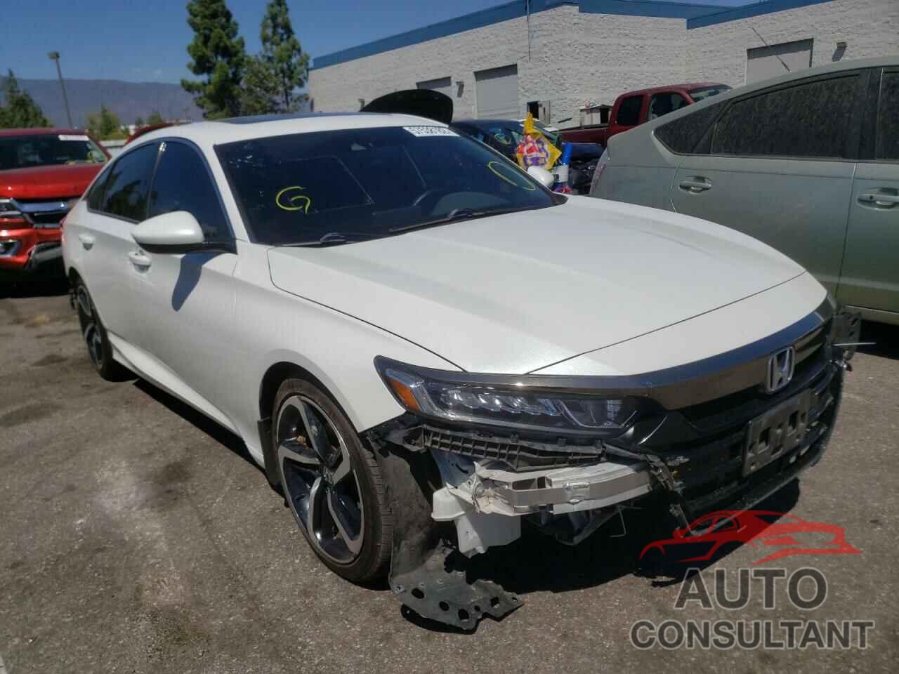 HONDA ACCORD 2018 - 1HGCV2F38JA008677