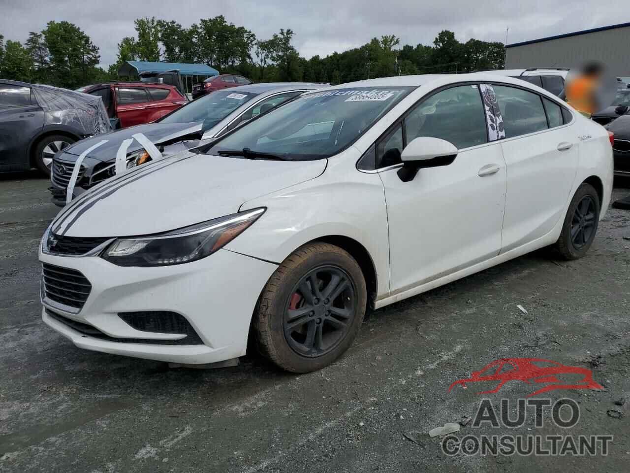 CHEVROLET CRUZE 2018 - 1G1BE5SM9J7178286