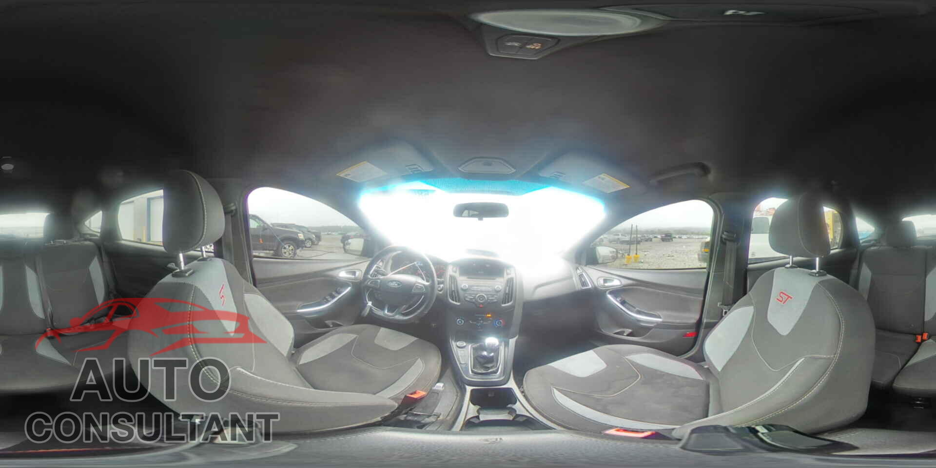 FORD FOCUS 2017 - 1FADP3L97HL332980
