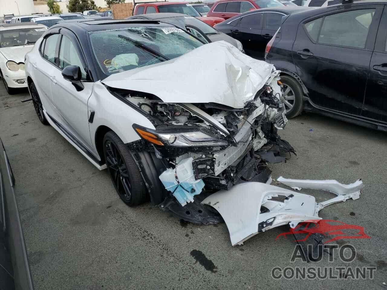 TOYOTA CAMRY 2022 - 4T1K31AK2NU040288