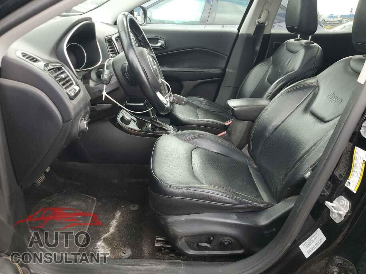 JEEP COMPASS 2018 - 3C4NJDCB0JT101048