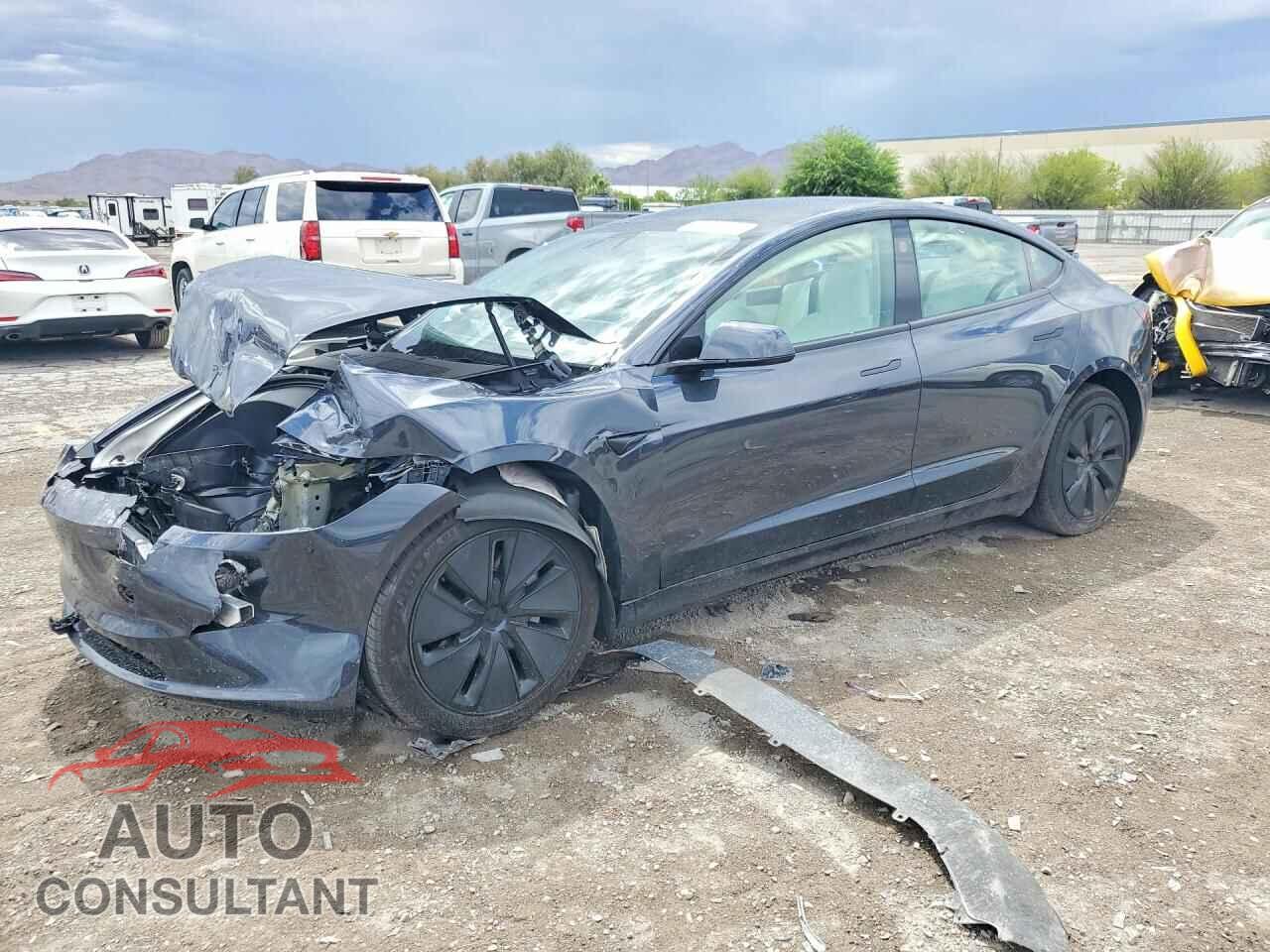 TESLA MODEL 3 2026 - 5YJ3E1EA1TF136133