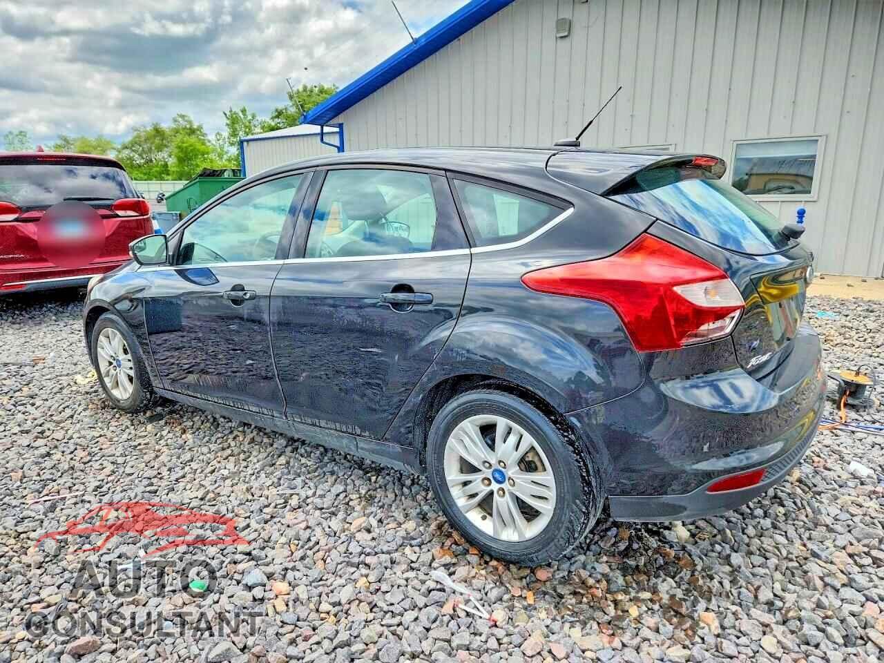 FORD FOCUS 2012 - 1FAHP3M25CL168351