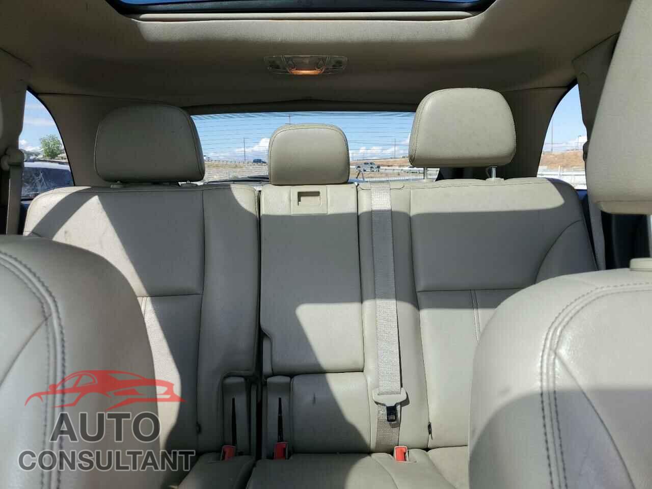 FORD EDGE 2011 - 2FMDK3JC3BBA64603