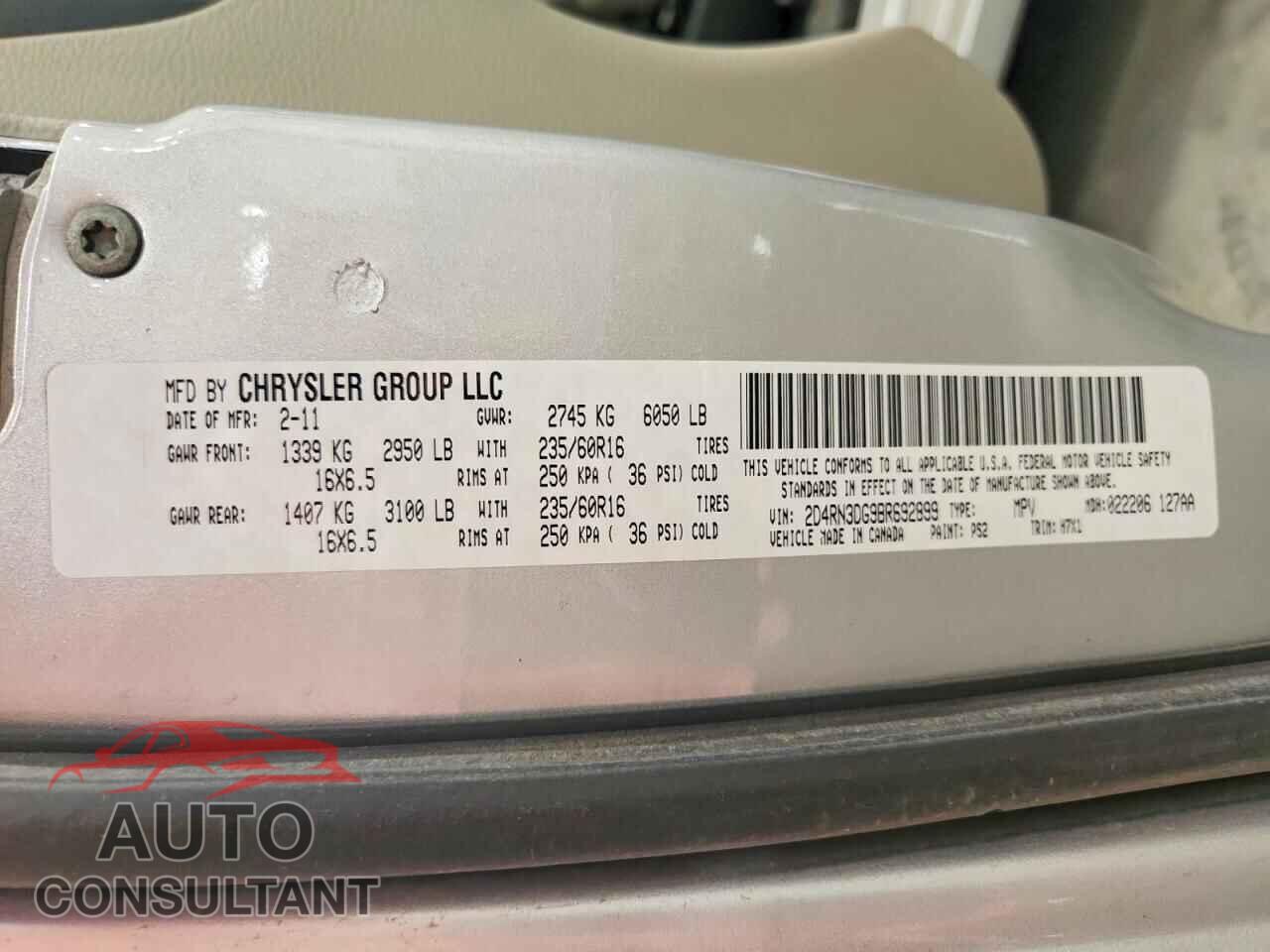 DODGE CARAVAN 2011 - 2D4RN3DG9BR692899