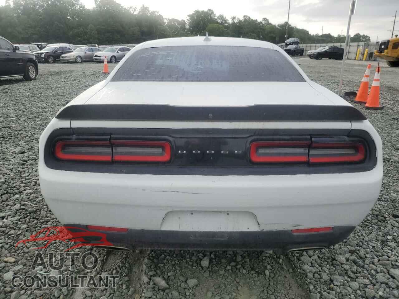 DODGE CHALLENGER 2015 - 2C3CDZBG1FH724658