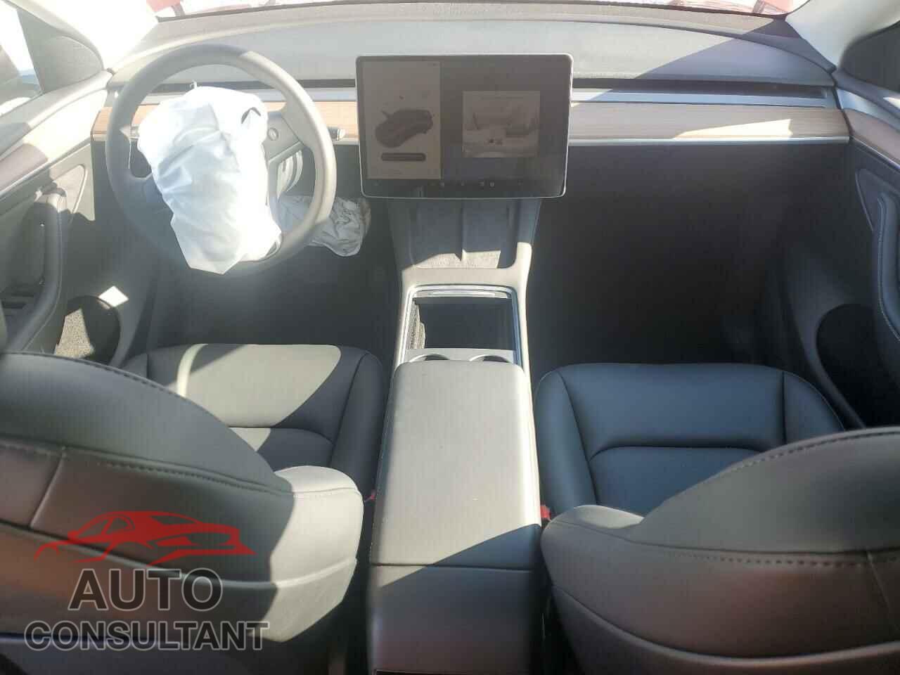 TESLA MODEL Y 2023 - 7SAYGDEEXPF876471