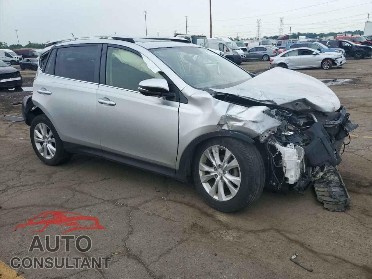 TOYOTA RAV4 2015 - JTMDFREV8FD164865