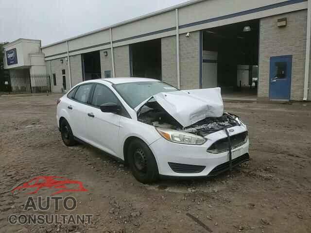 FORD FOCUS 2015 - 1FADP3E23FL354813