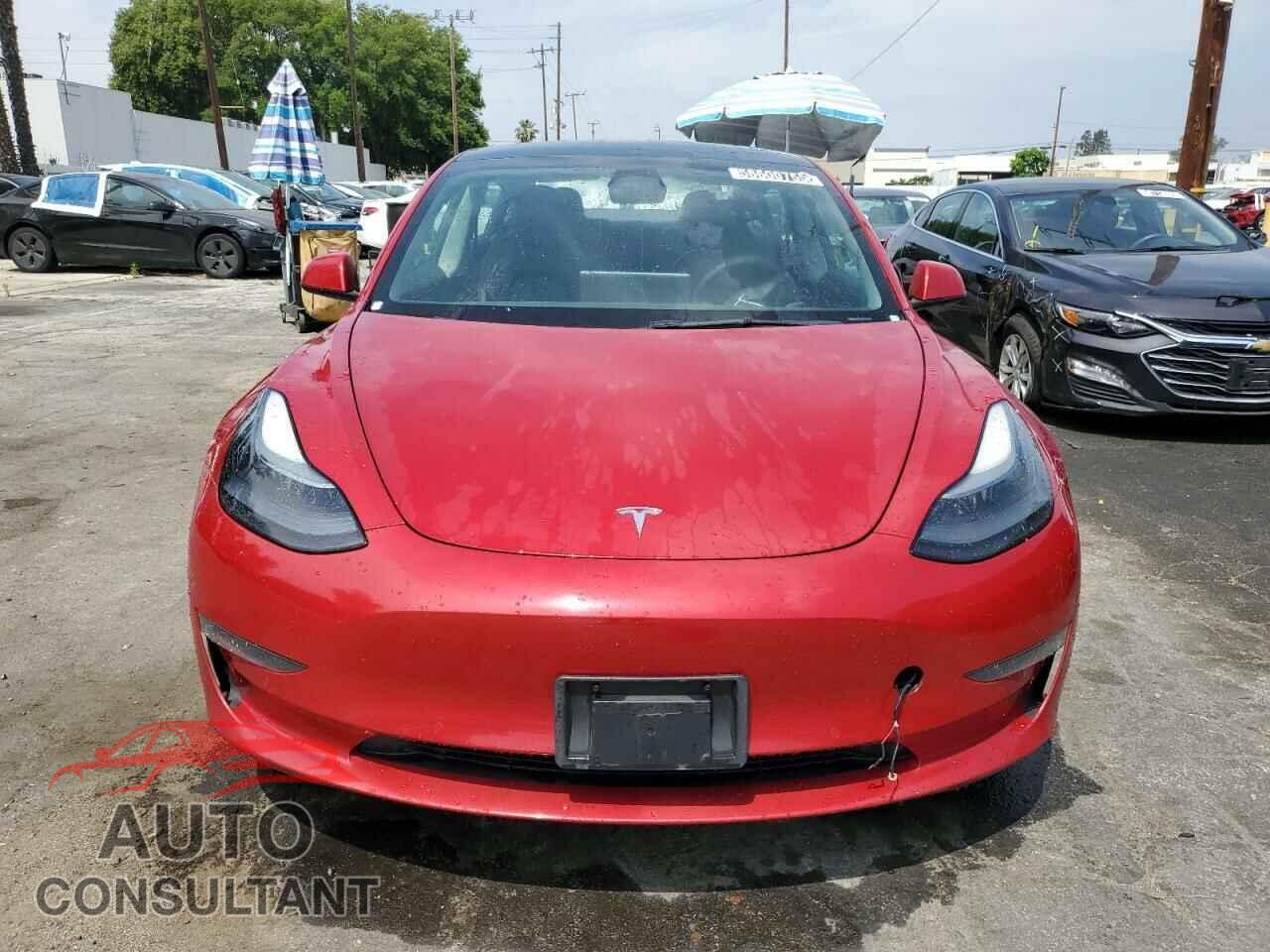 TESLA MODEL 3 2022 - 5YJ3E1EA9NF304409