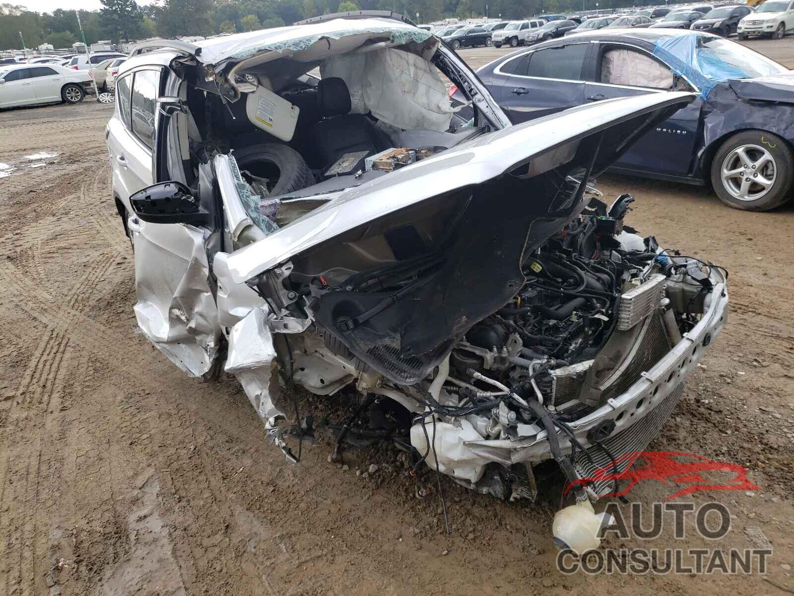 FORD ESCAPE 2018 - 1FMCU0HD2JUA34505