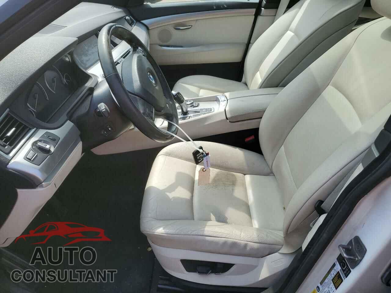BMW 5 SERIES 2012 - WBASP2C55CC338517