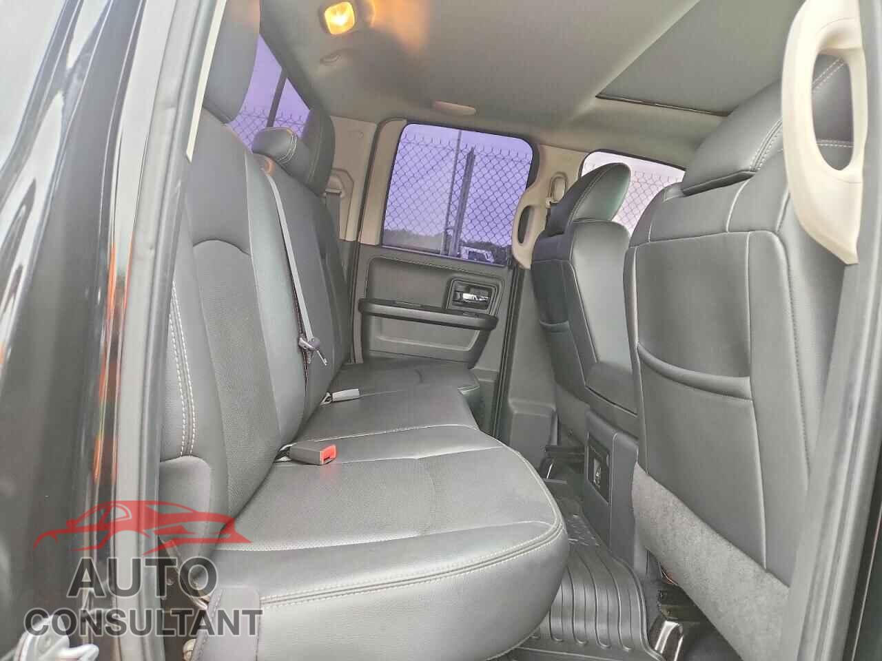 DODGE RAM 1500 2012 - 1C6RD7HT8CS114217