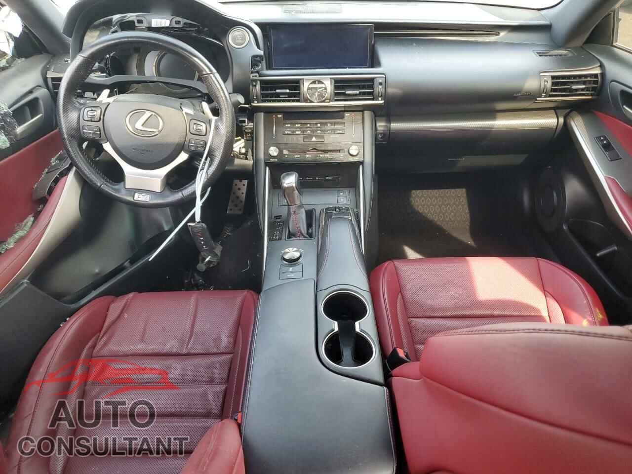 LEXUS IS 2017 - JTHCM1D28H5018228