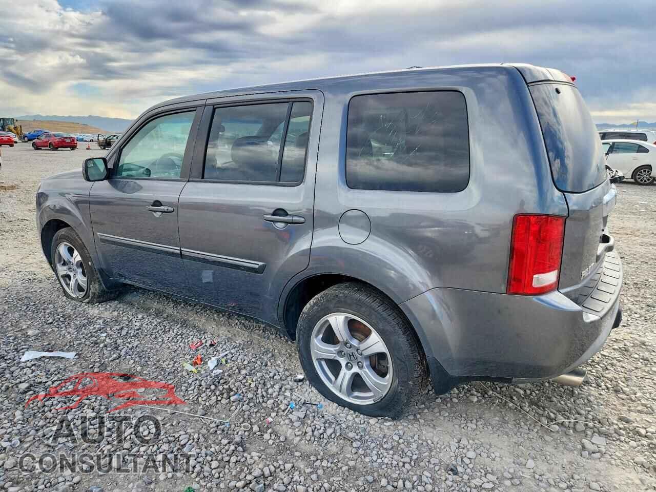 HONDA PILOT 2012 - 5FNYF4H42CB004315