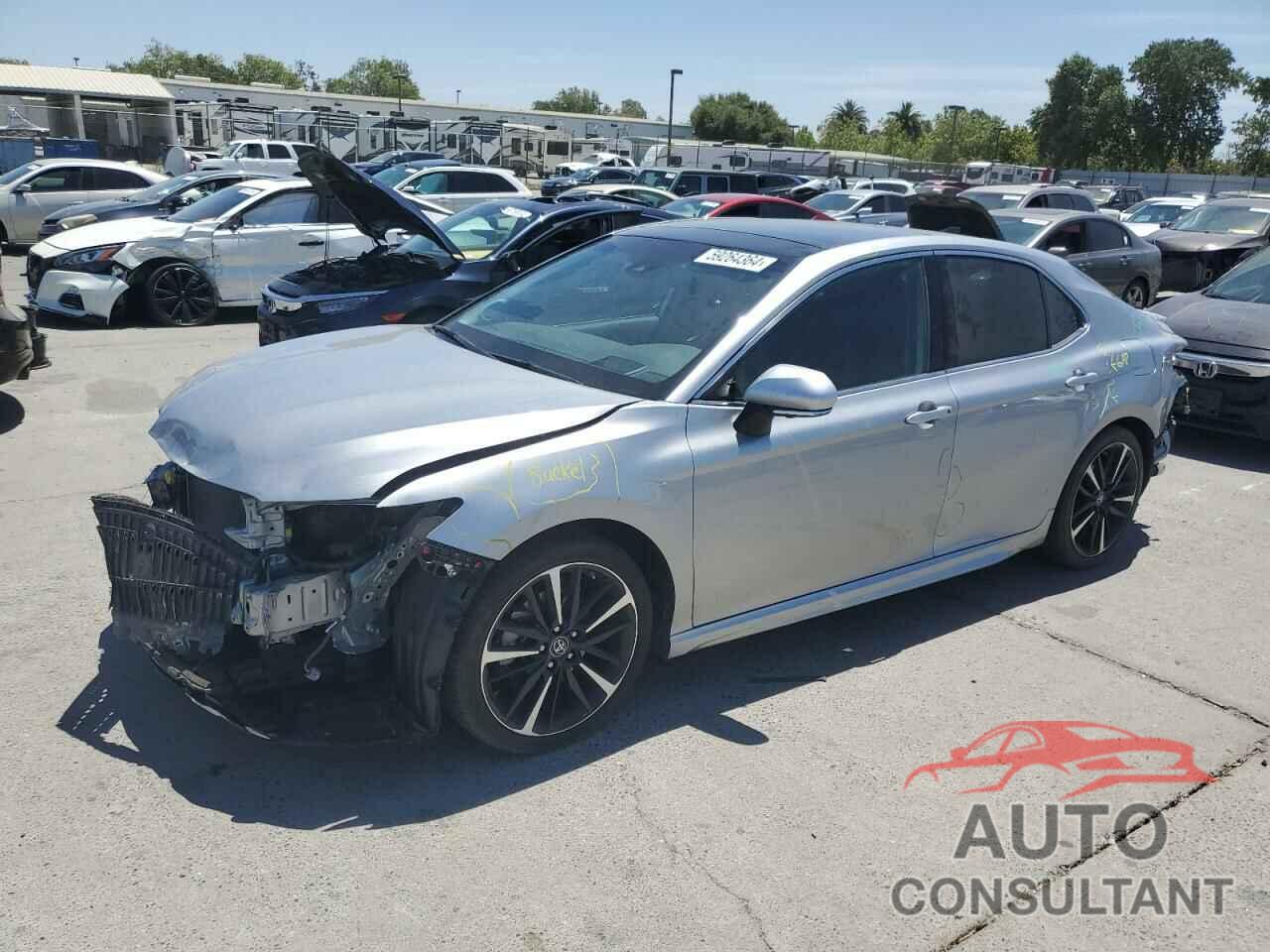 TOYOTA CAMRY 2019 - 4T1B61HK6KU182748