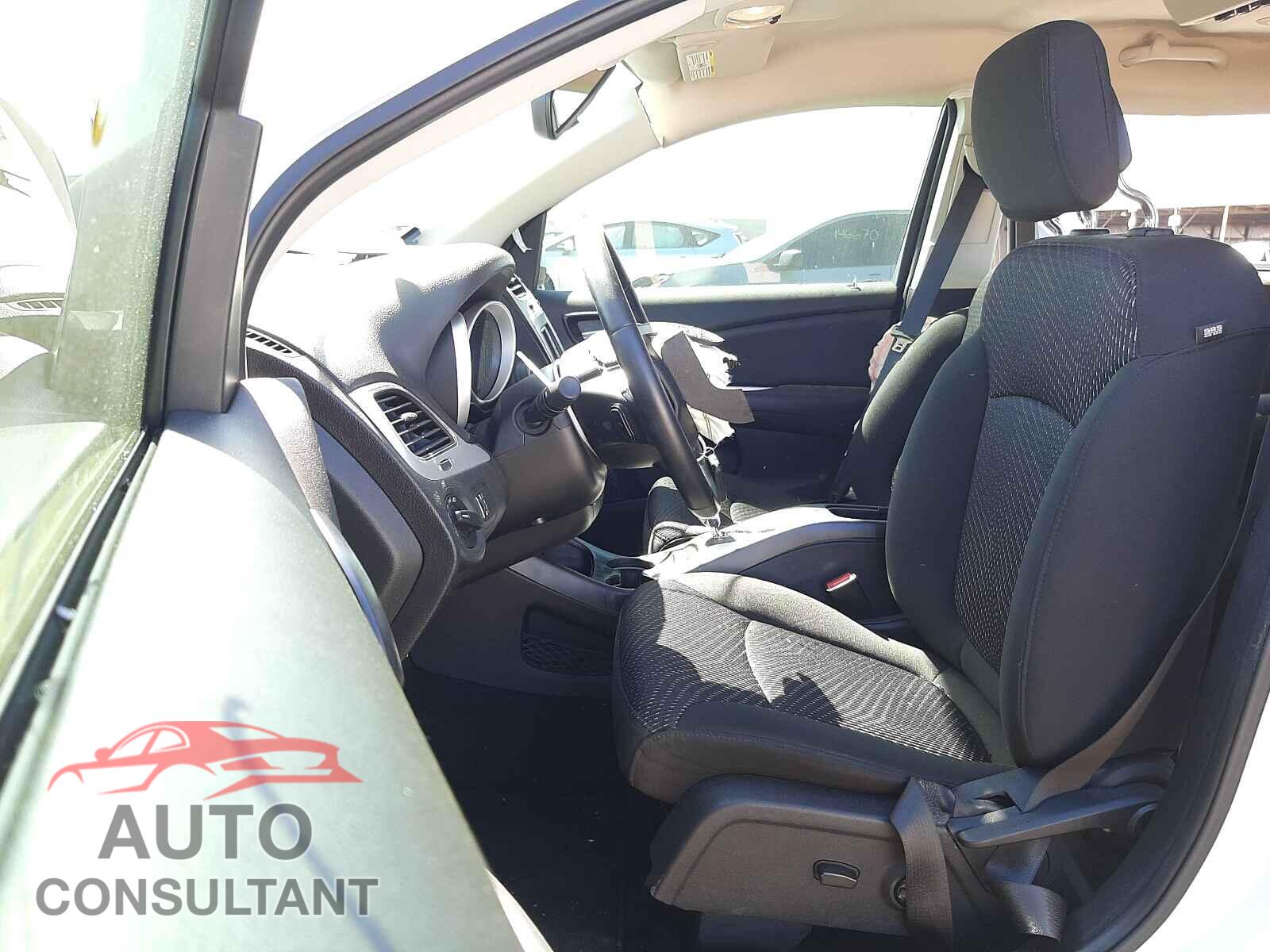 DODGE JOURNEY 2020 - 3C4PDCAB3LT267211