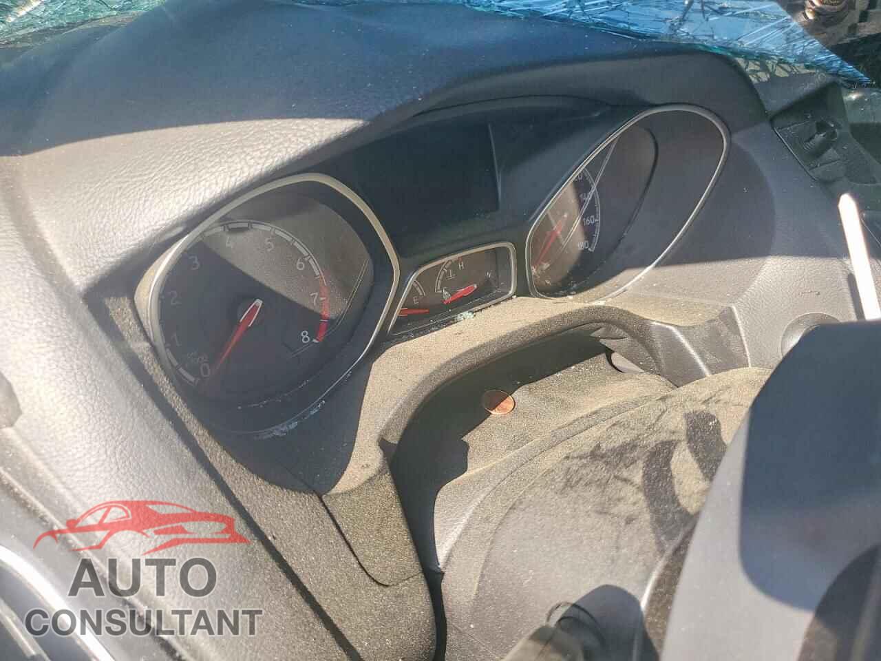 FORD FOCUS 2017 - 1FADP3L94HL301251
