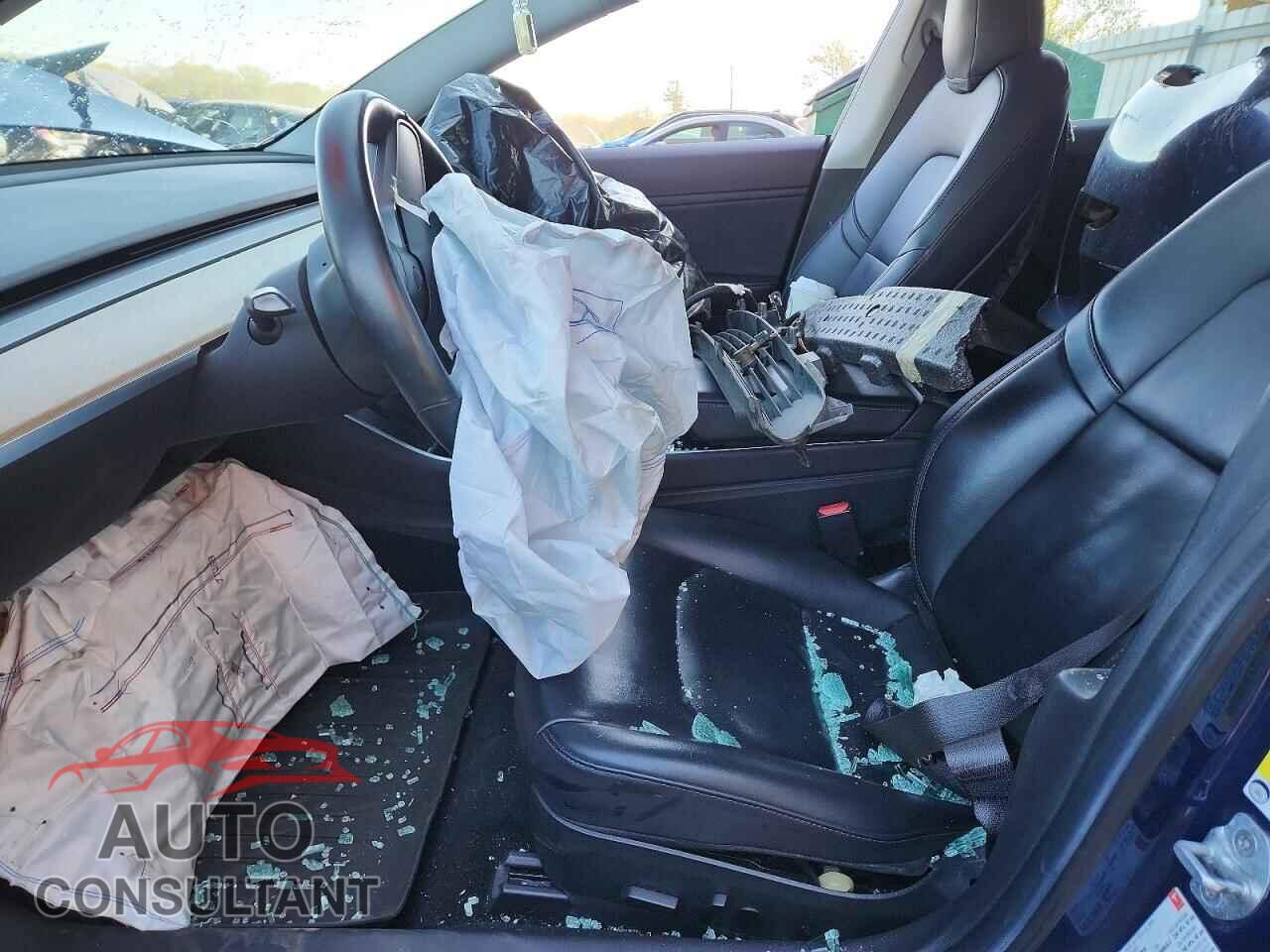 TESLA MODEL 3 2018 - 5YJ3E1EA2JF009856
