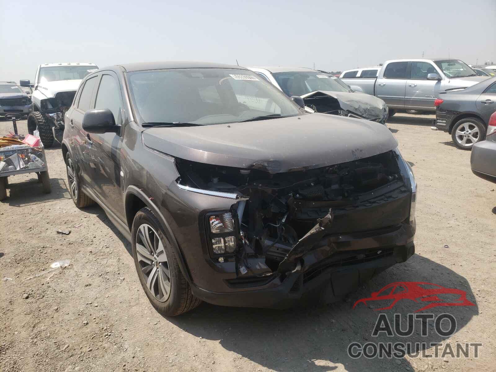 MITSUBISHI OUTLANDER 2021 - JA4APUAU8MU021616